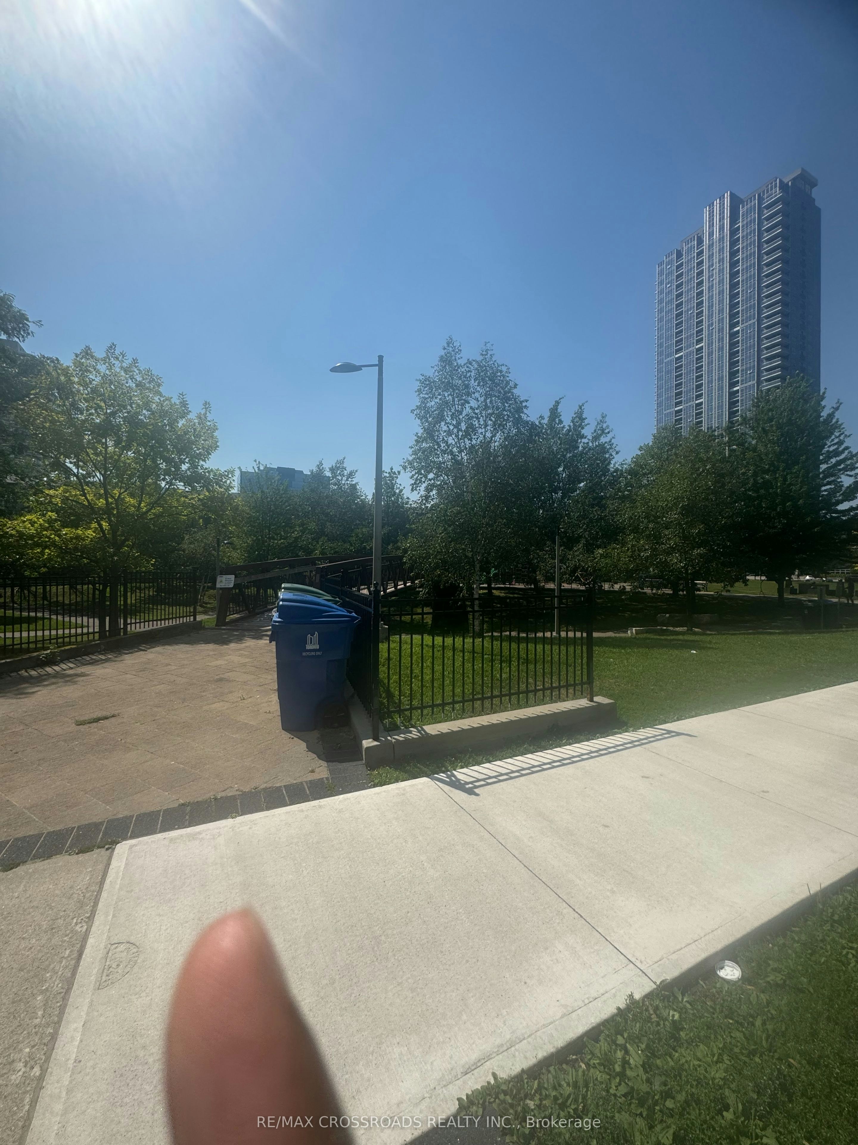 506-151 Village Green Square, Toronto, ON, M1S 0K5 - 34
