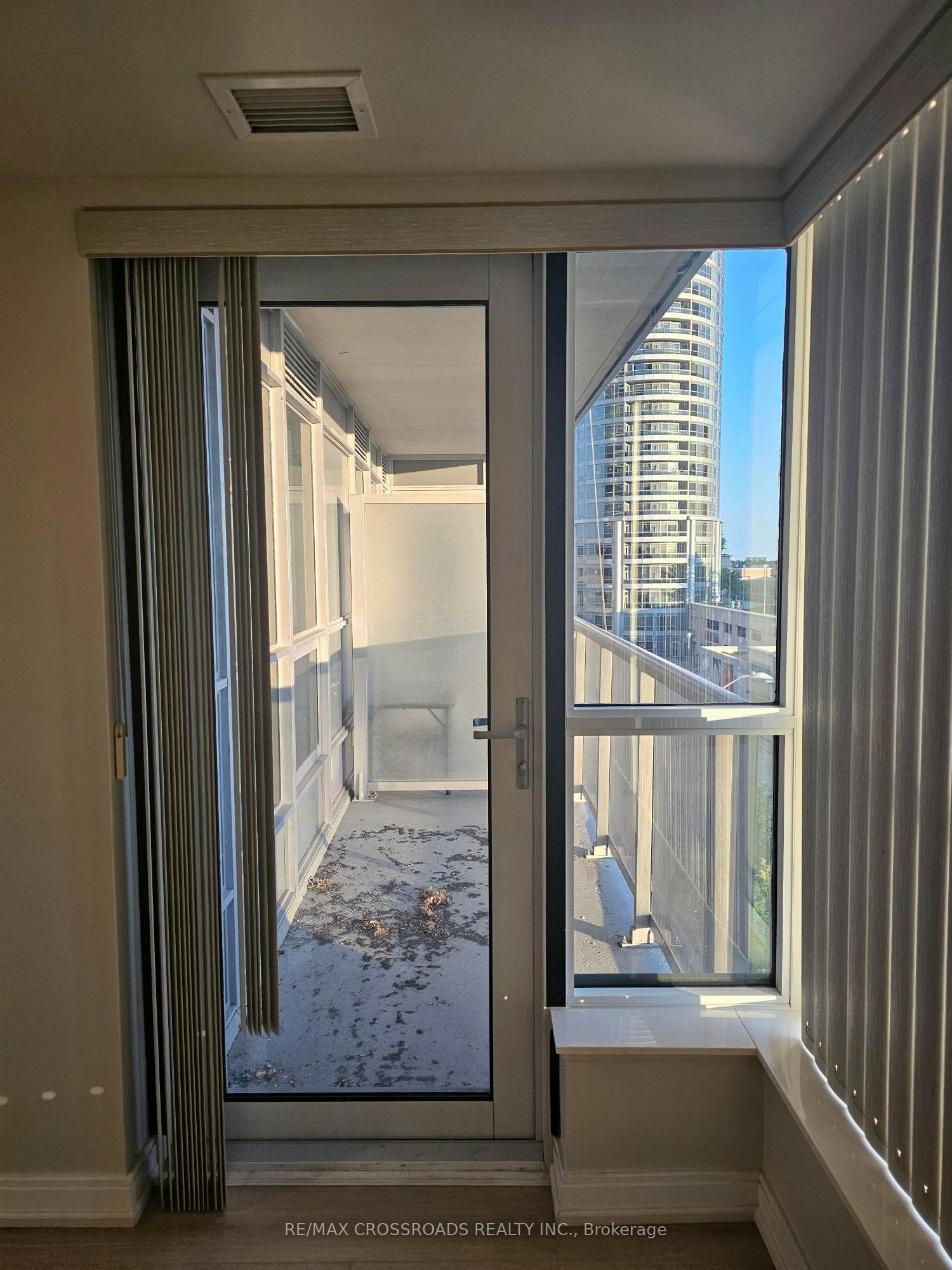 506-151 Village Green Square, Toronto, ON, M1S 0K5 - 7
