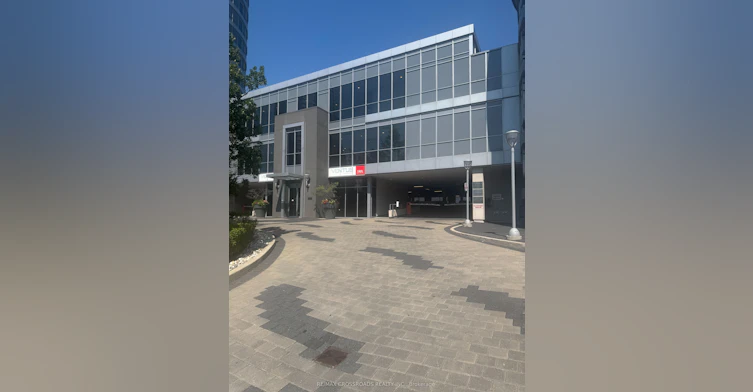506-151 Village Green Square, Toronto, ON, M1S 0K5 - 3