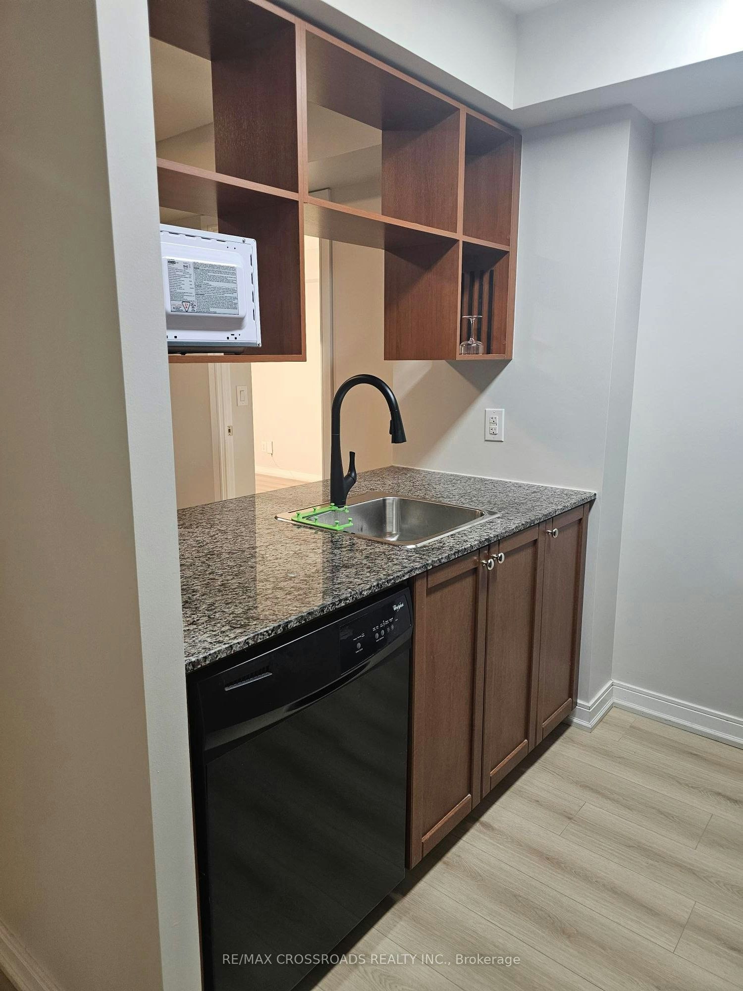506-151 Village Green Square, Toronto, ON, M1S 0K5 - 10