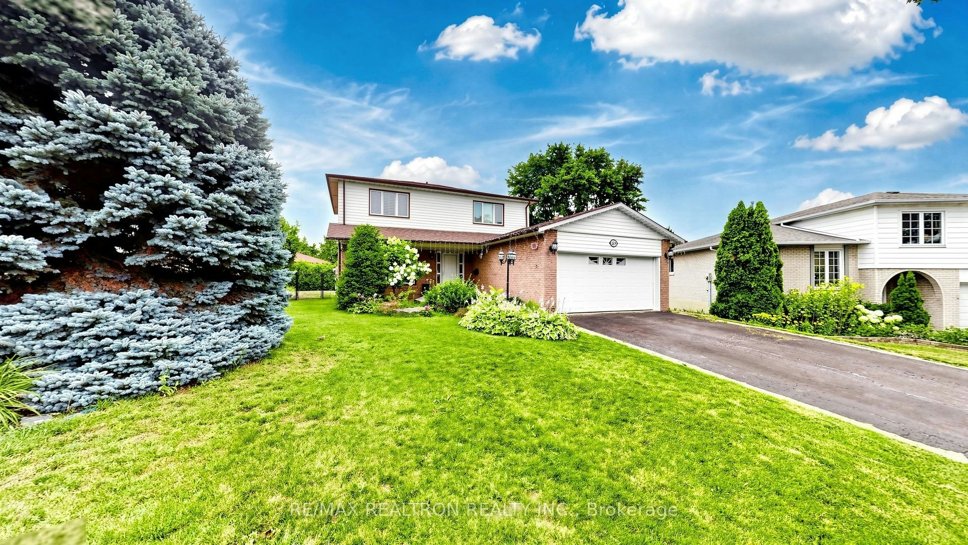 349 Siena Court, Oshawa, ON, L1J 6V5