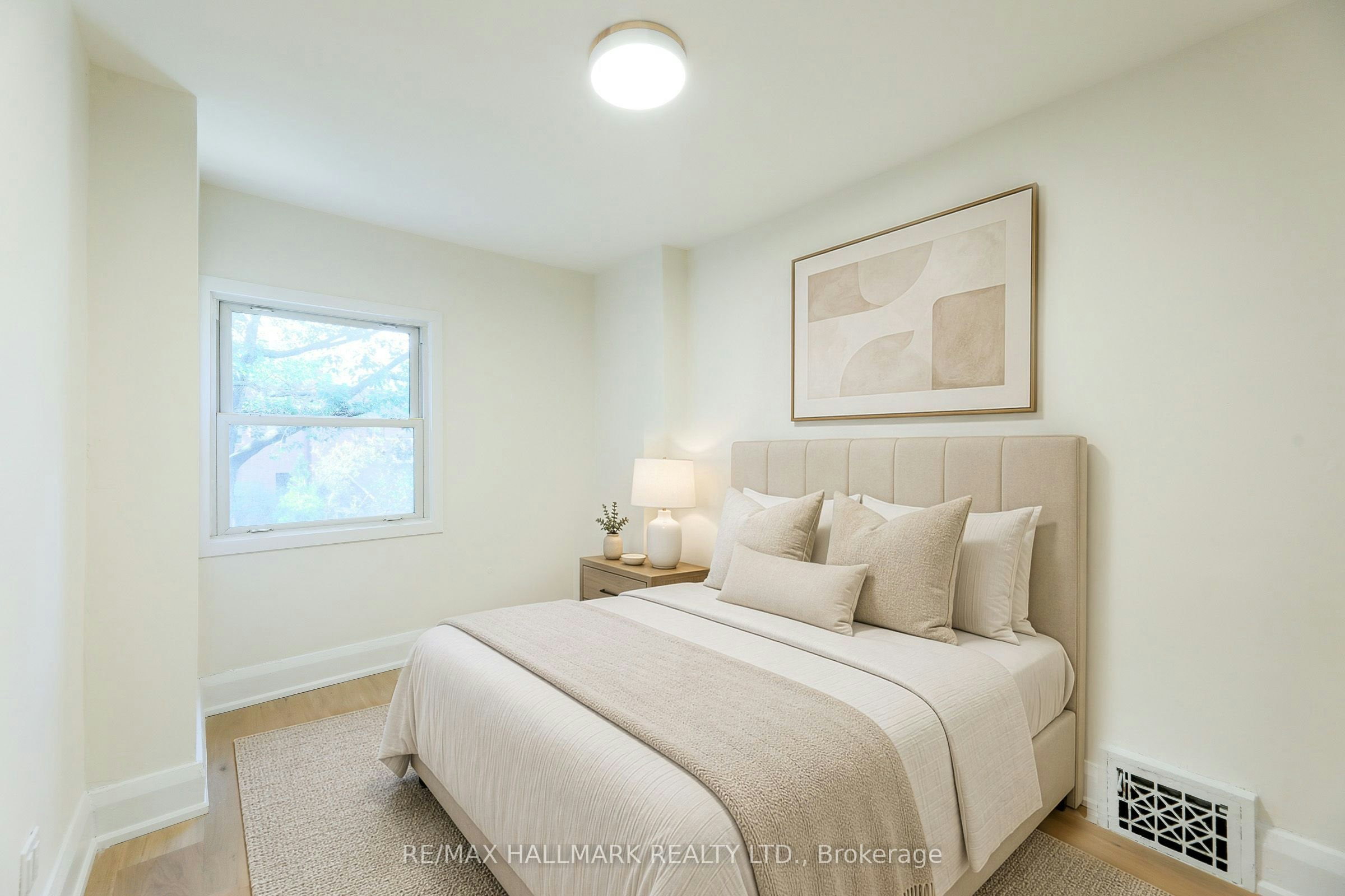 14 Lynn Road, Toronto, ON, M1N 2A3 - 7