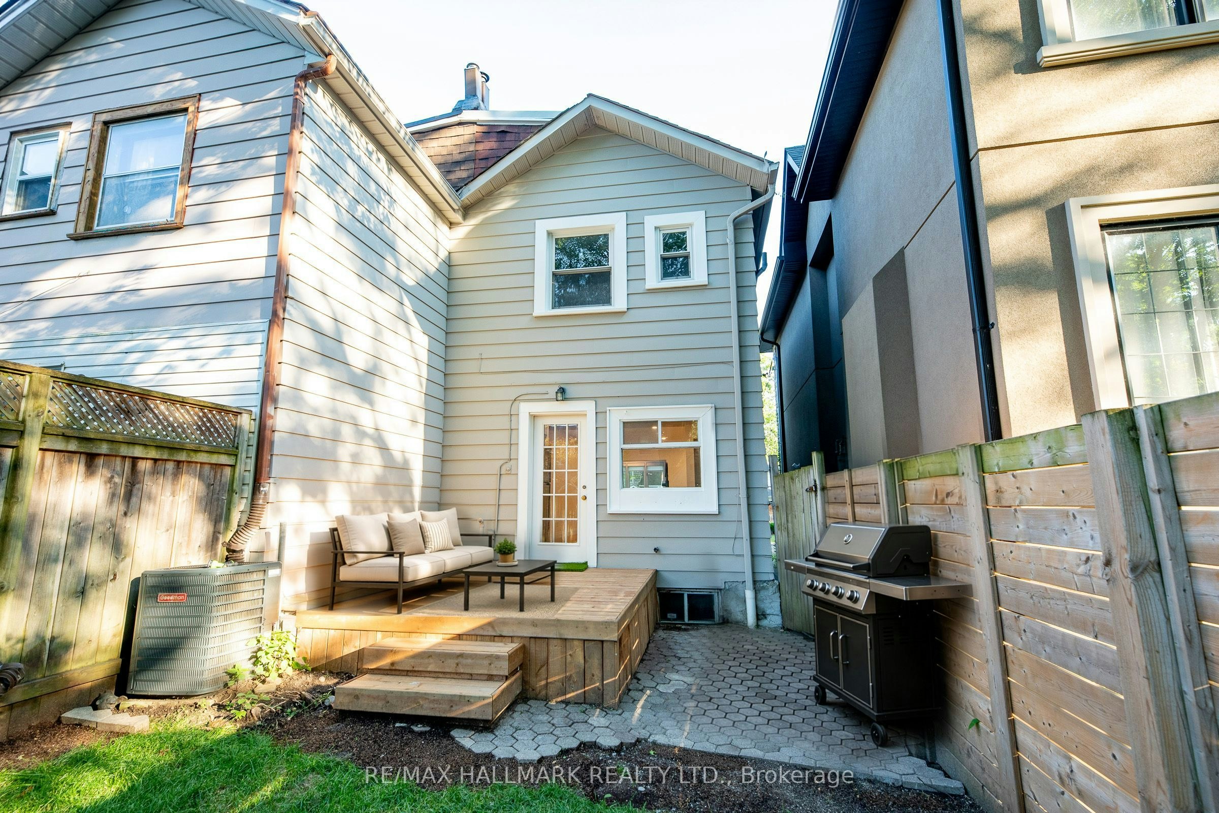 14 Lynn Road, Toronto, ON, M1N 2A3 - 12