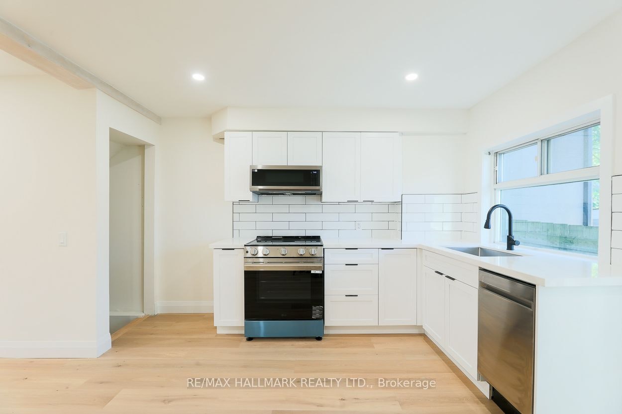 14 Lynn Road, Toronto, ON, M1N 2A3 - 5