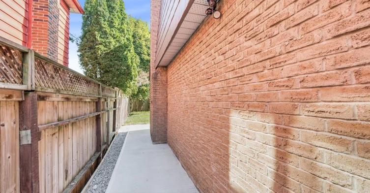 17 Chopin Court, Whitby, ON, L1N 6C5 - 13