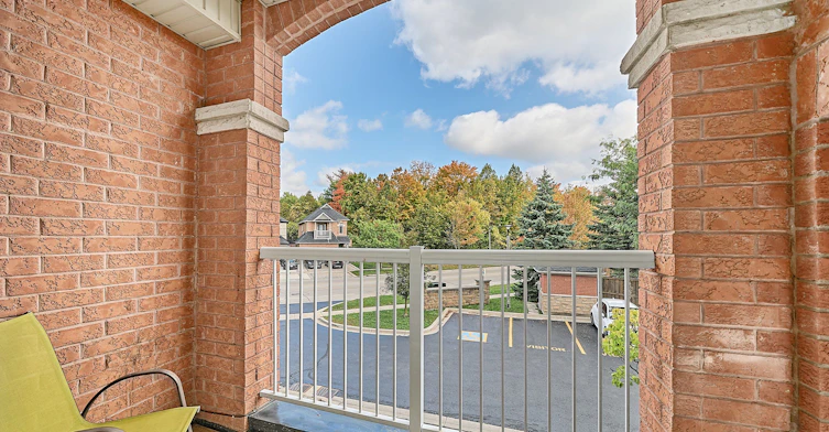 5-301 Strouds Lane, Pickering, ON, L1V 7J1 - 3
