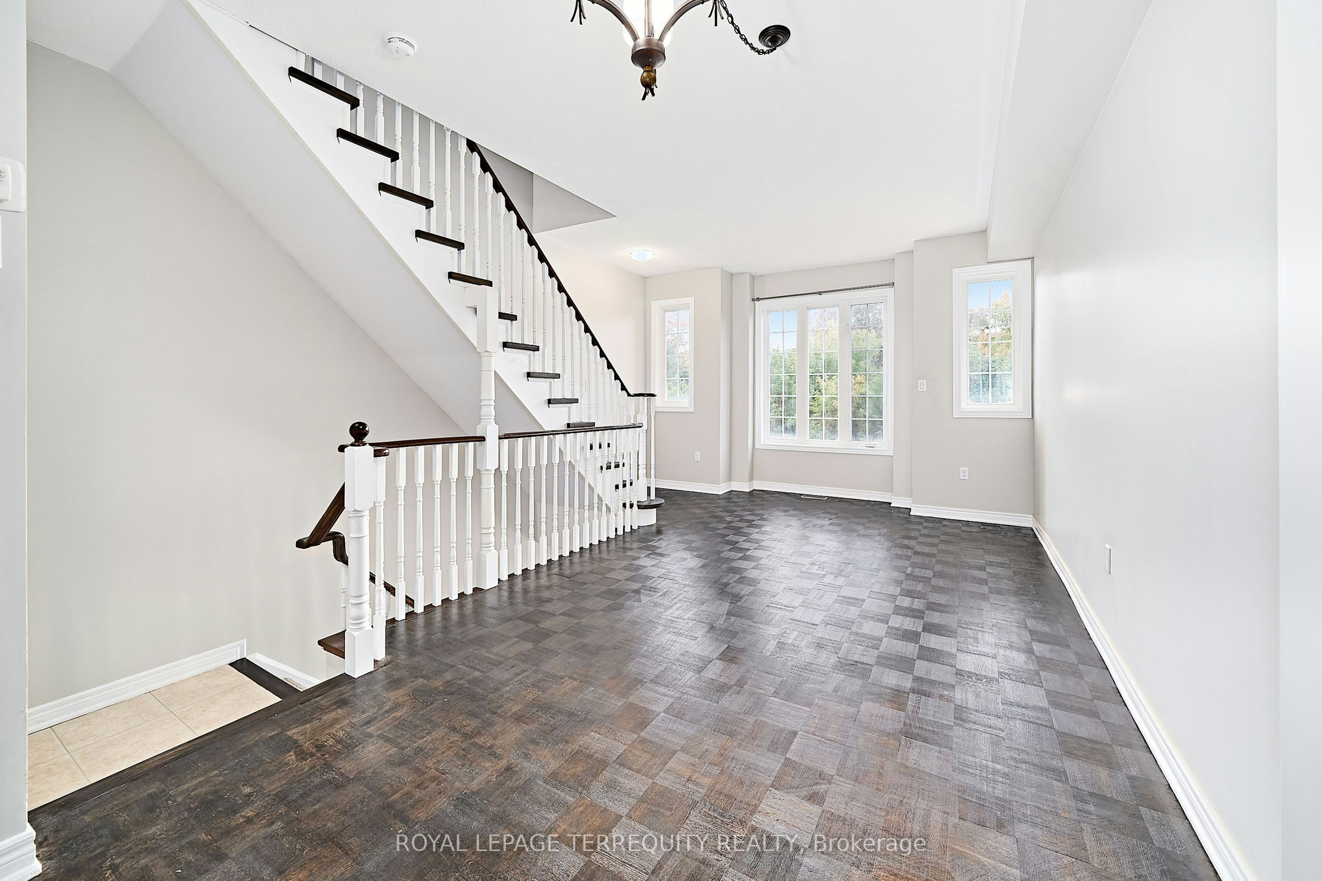 5-301 Strouds Lane, Pickering, ON, L1V 7J1 - 7