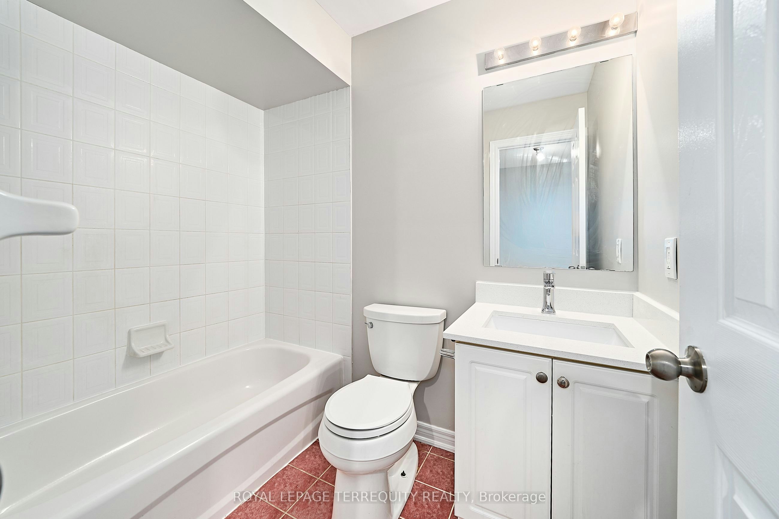 5-301 Strouds Lane, Pickering, ON, L1V 7J1 - 27