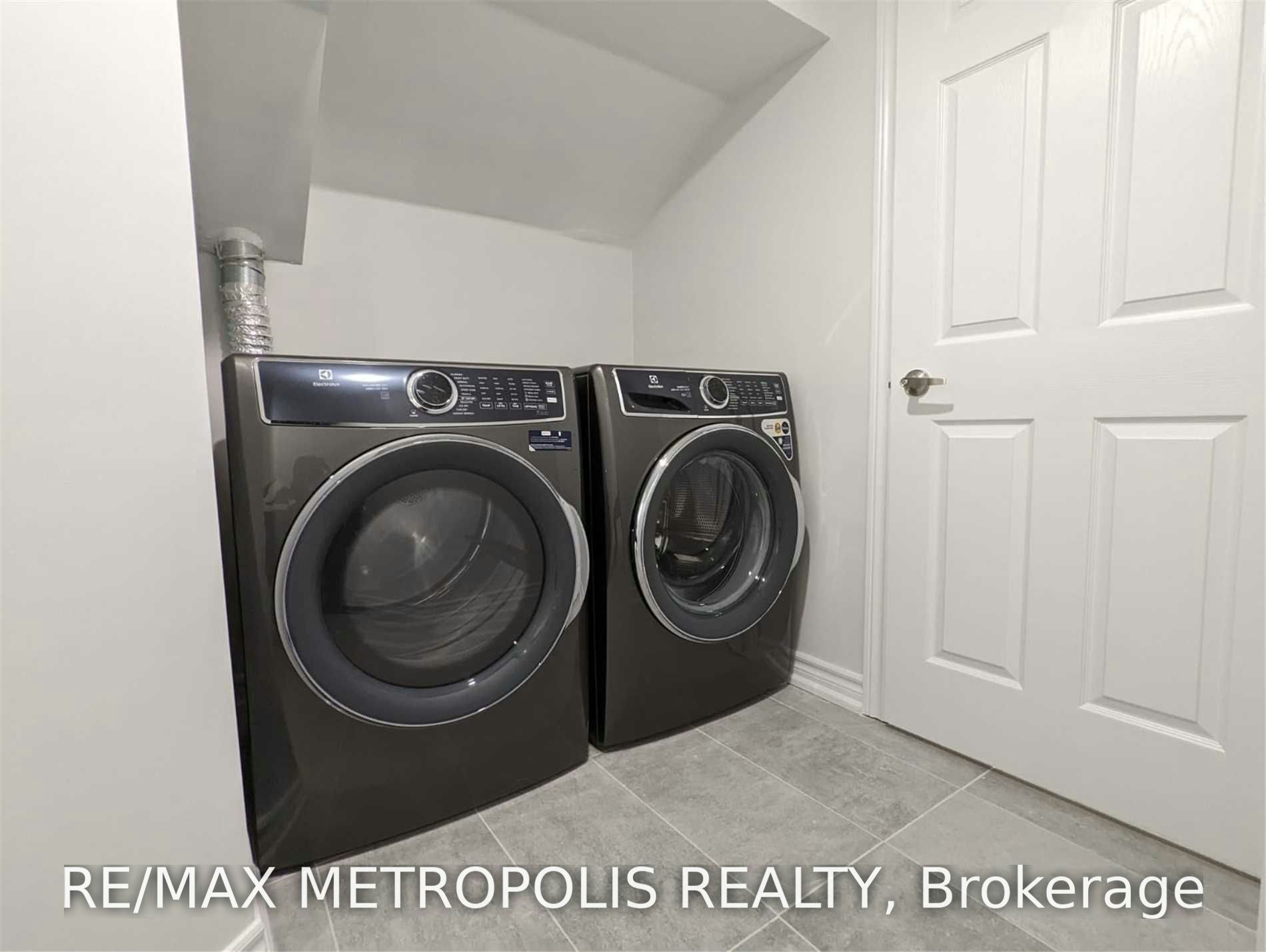 Bsmt-119 Tom Edwards Drive, Whitby, ON, L1R 2S2 - 12