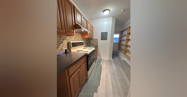 Main Floor-218 Greenwood Avenue, Toronto, ON, M4L 2R2 - 16