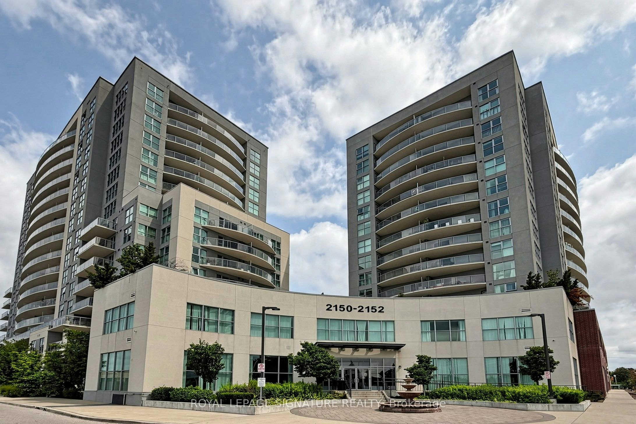 208-2150 Lawrence Avenue E, Toronto, ON, M1R 3A7
