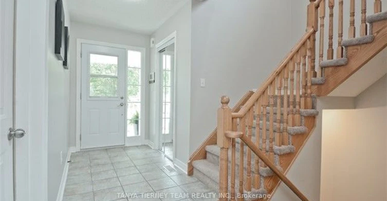 64 Melody Drive, Whitby, ON, L1M 1K2 - 3