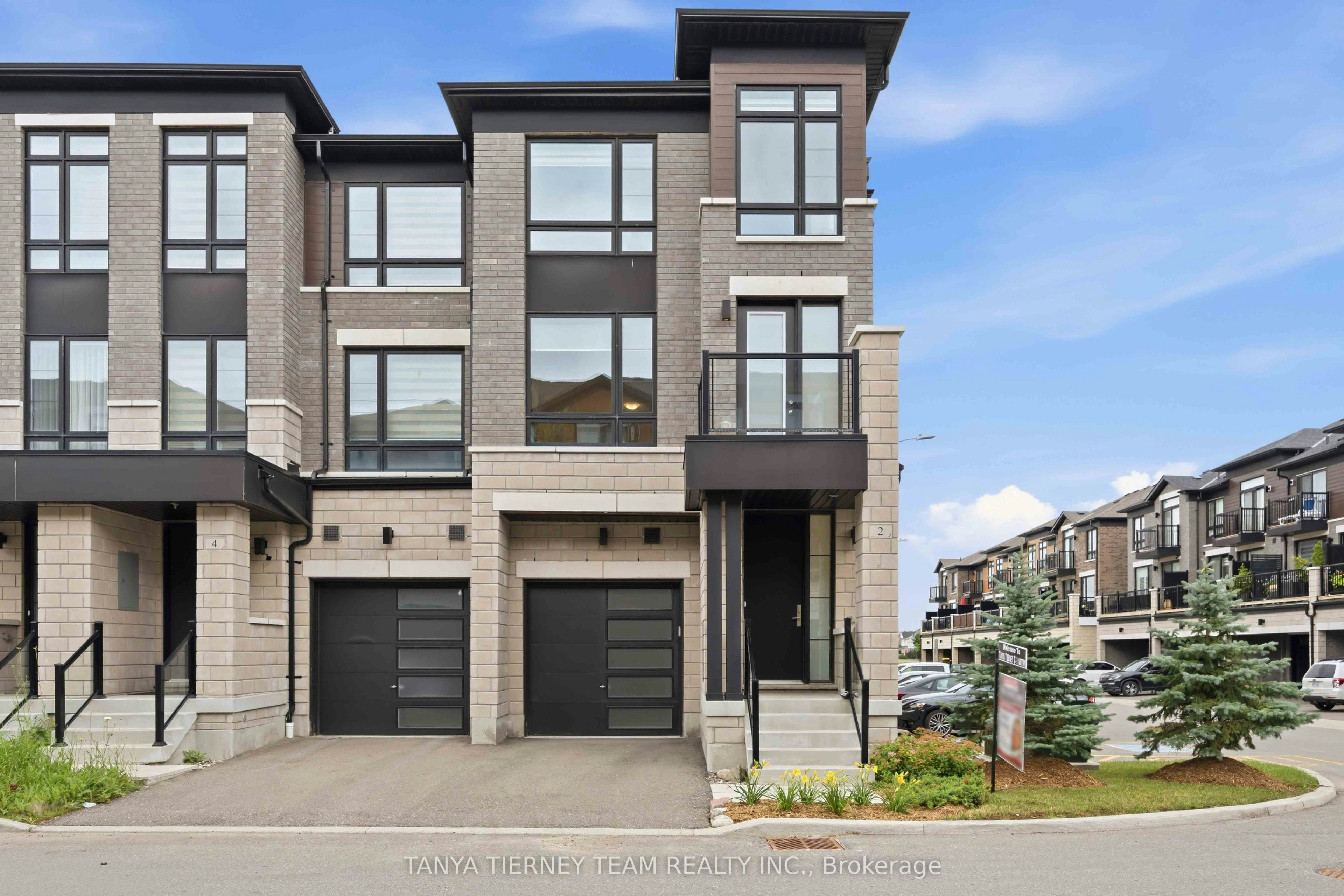 2 Lake Trail Way, Whitby, ON, L1M 0E5