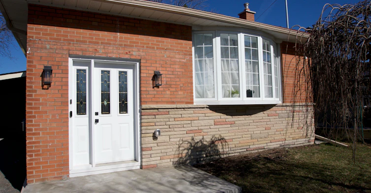 37 Brantwood Drive, Toronto, ON, M1H 2G5