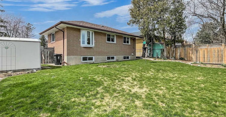 5 Mid Pines Road, Toronto, ON, M1G 2L5 - 15