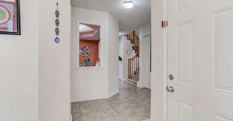 39 Jonesridge Drive, Ajax, ON, L1T 0B3 - 3