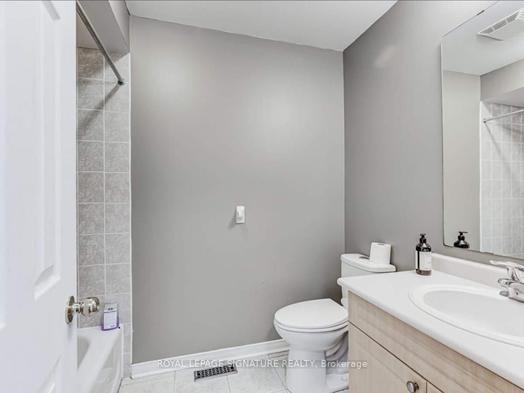 39 Jonesridge Drive, Ajax, ON, L1T 0B3 - 8