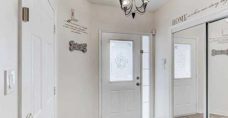 39 Jonesridge Drive, Ajax, ON, L1T 0B3 - 2