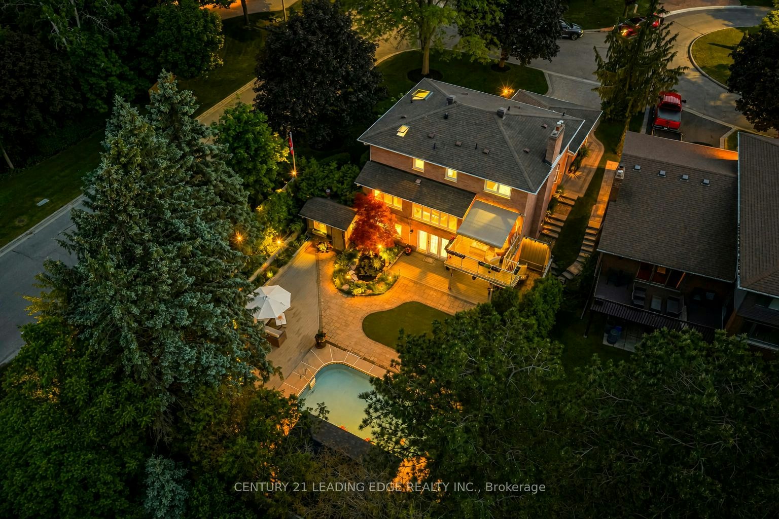 1051 Chelsea Court, Oshawa, ON, L1G 7R4