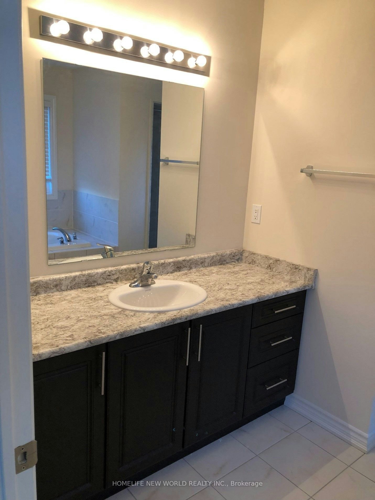 74 Terry Crescent, Clarington, ON, L1C 0W4 - 10
