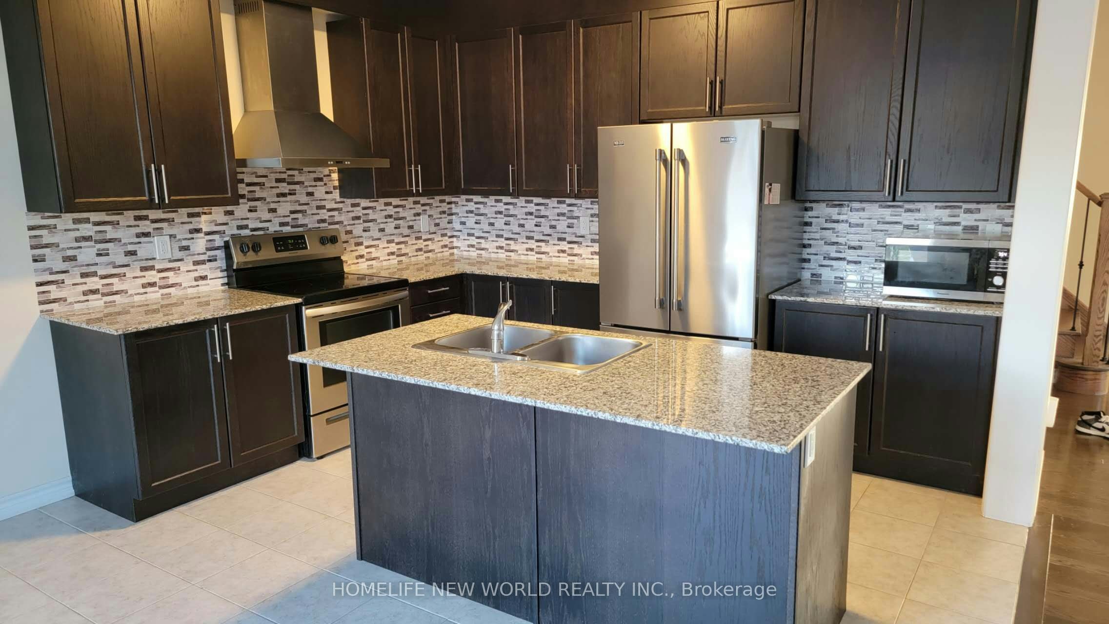 74 Terry Crescent, Clarington, ON, L1C 0W4 - 3