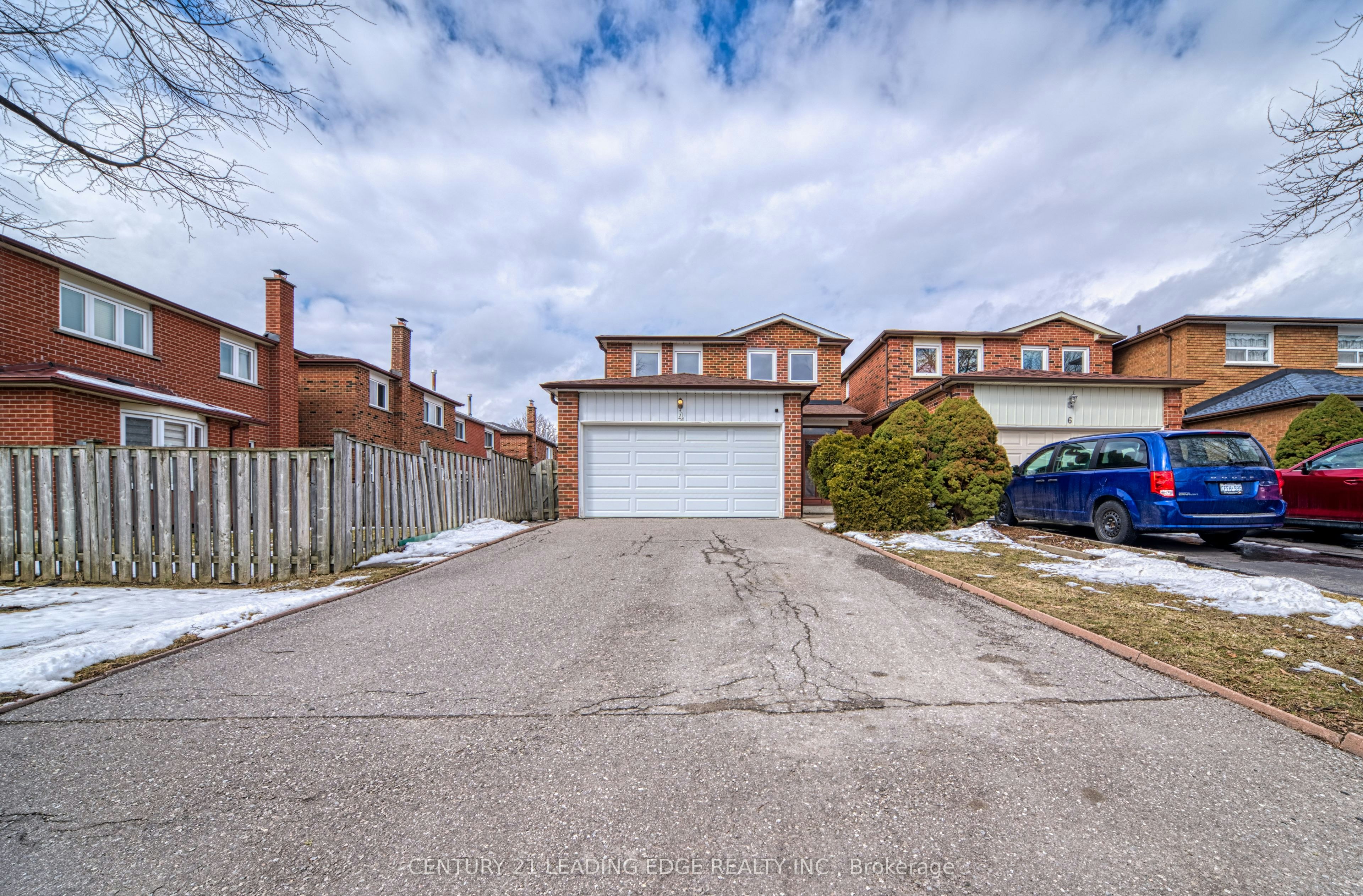 4 Treerun Avenue, Toronto, ON, M1V 3K6