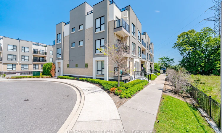 233-515 Kingbird Grove