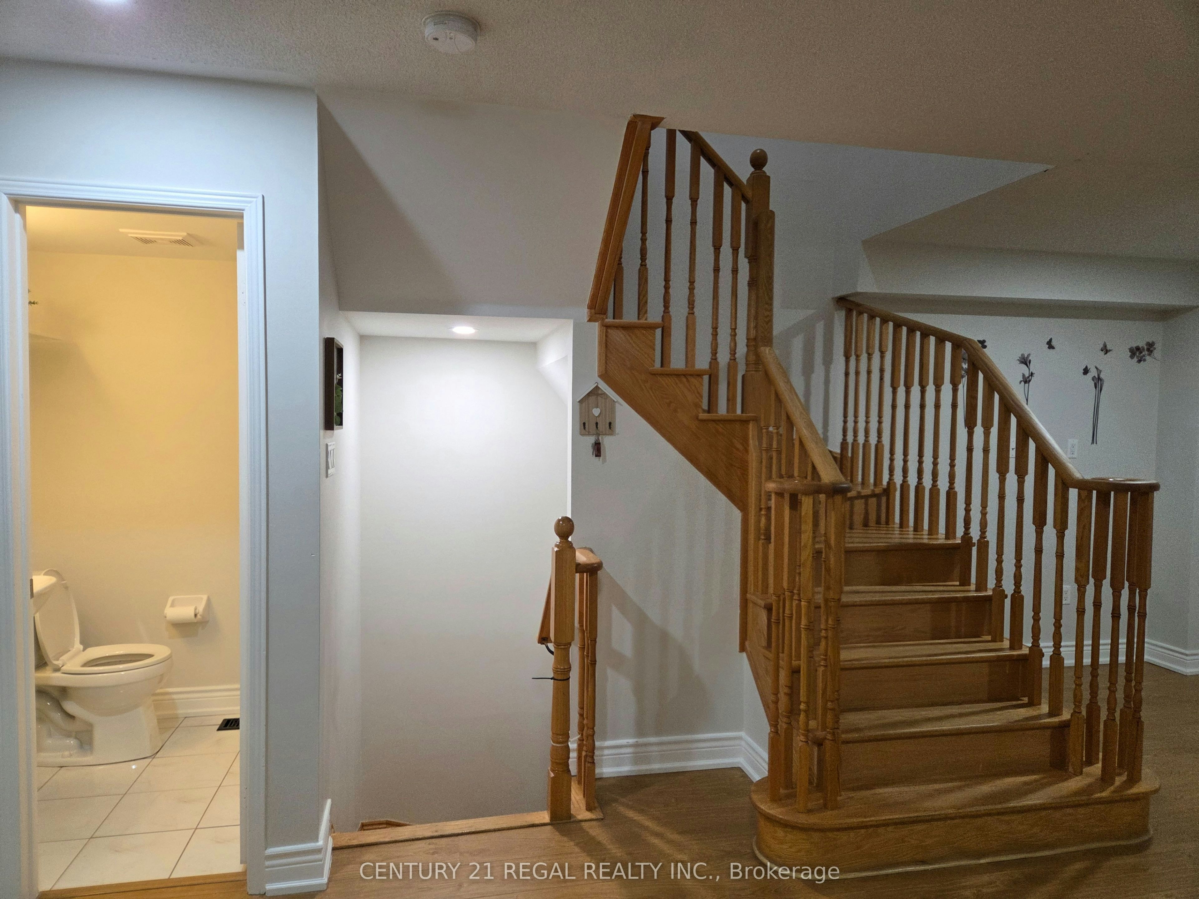 17C Vasto Lane Road, Toronto, ON, M1M 1R2 - 4