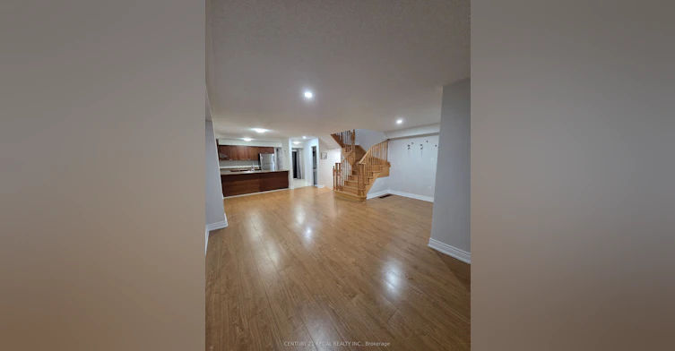 17C Vasto Lane Road, Toronto, ON, M1M 1R2 - 11