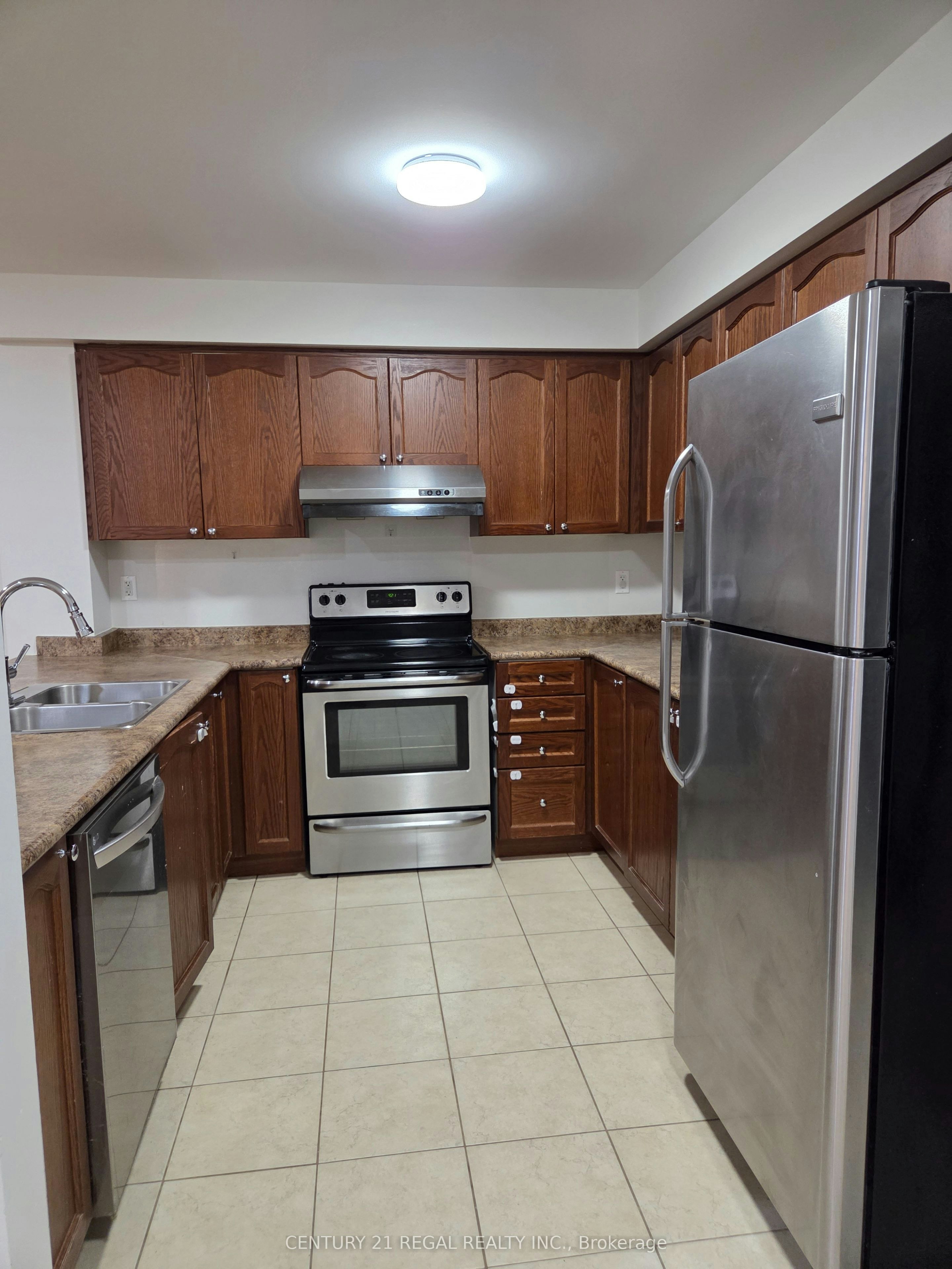 17C Vasto Lane Road, Toronto, ON, M1M 1R2 - 7