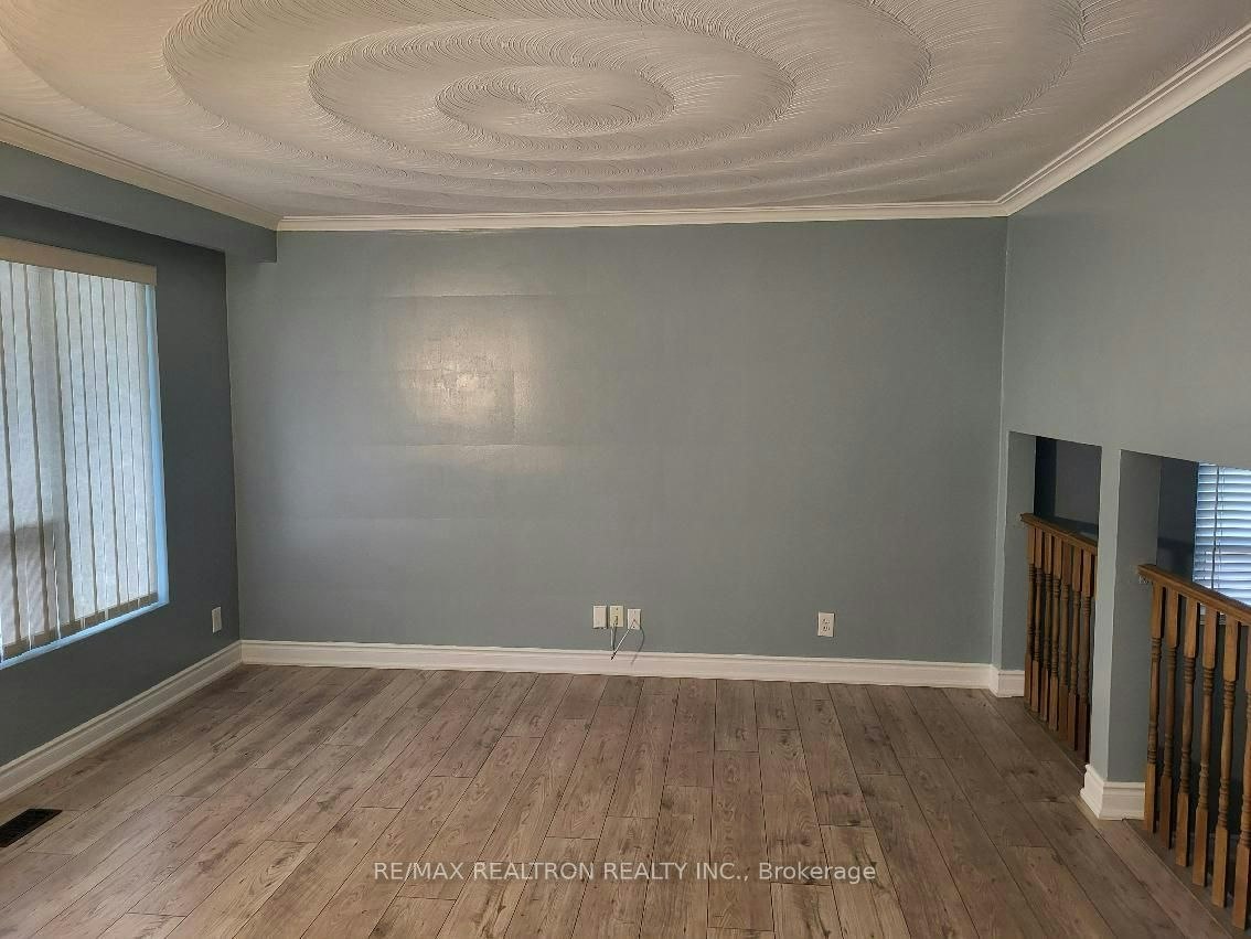 Main-89 Dolly Varden Boulevard, Toronto, ON, M1H 2K2 - 3