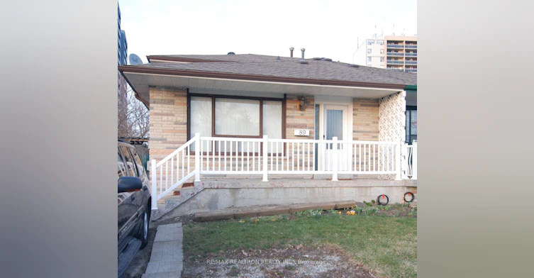 Main-89 Dolly Varden Boulevard, Toronto, ON, M1H 2K2