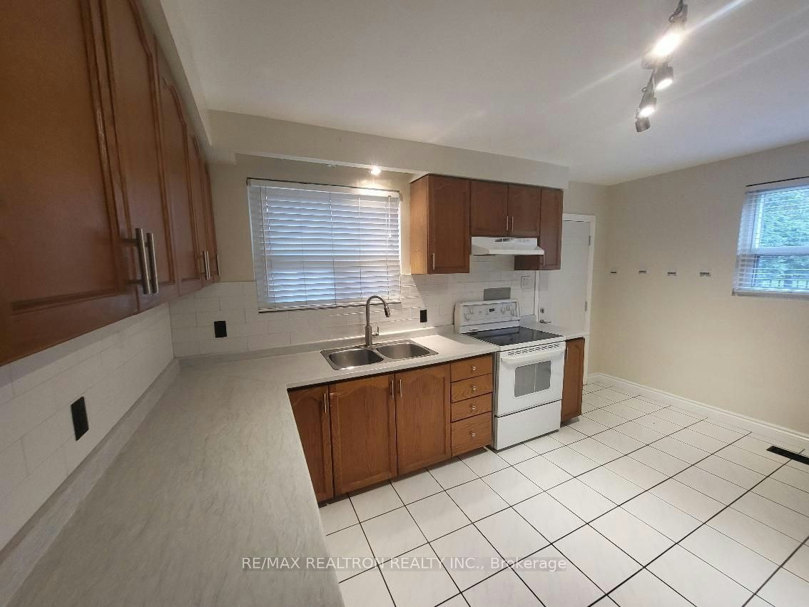 Main-89 Dolly Varden Boulevard, Toronto, ON, M1H 2K2 - 6