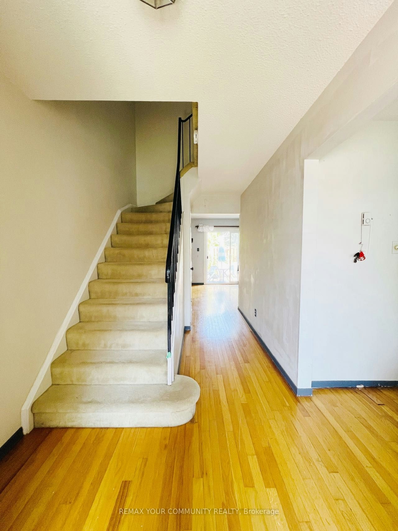 24-71 Cass Avenue, Toronto, ON, M1T 3P8 - 2