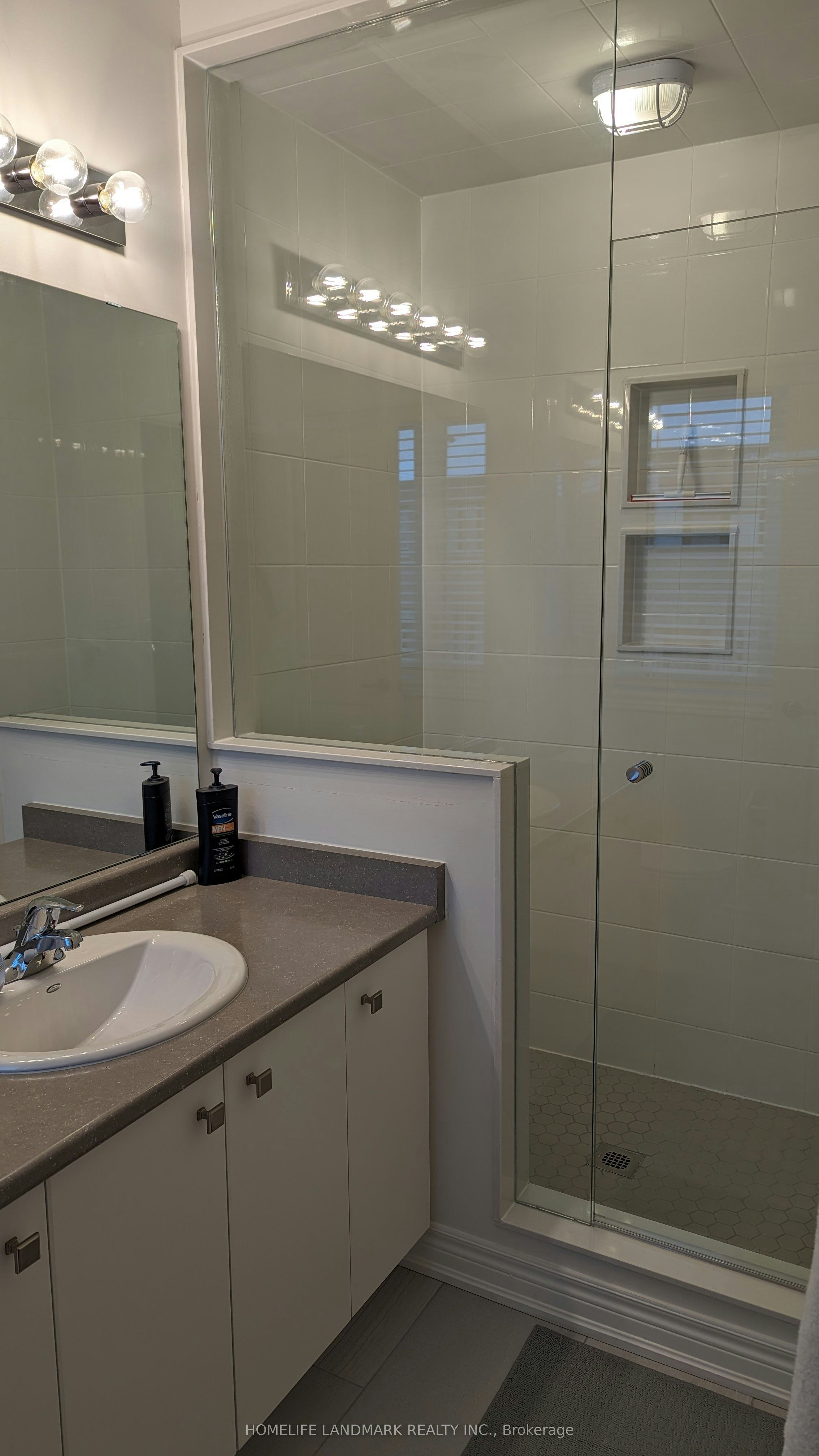 36 Thelma Drive, Whitby, ON, L1P 0N3 - 13