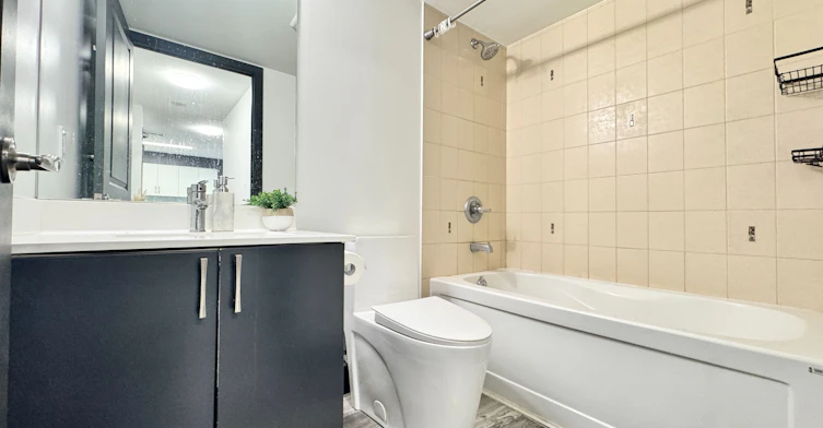 402-1235 Bayly Street, Pickering, ON, L1W 1L7 - 16