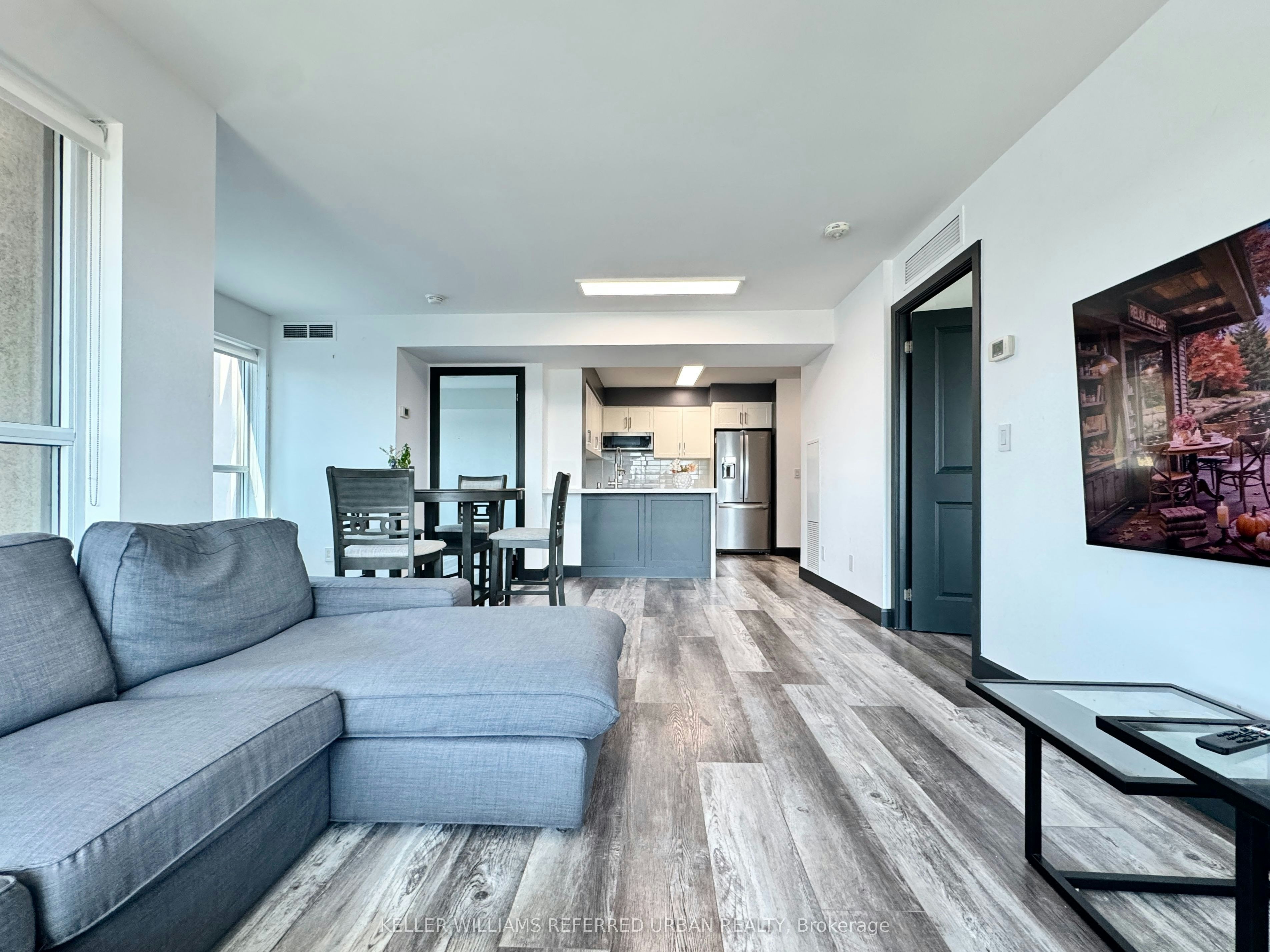 402-1235 Bayly Street, Pickering, ON, L1W 1L7 - 9