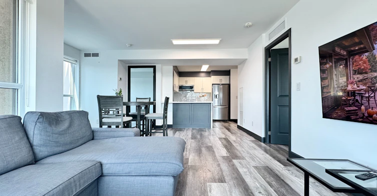 402-1235 Bayly Street, Pickering, ON, L1W 1L7 - 9