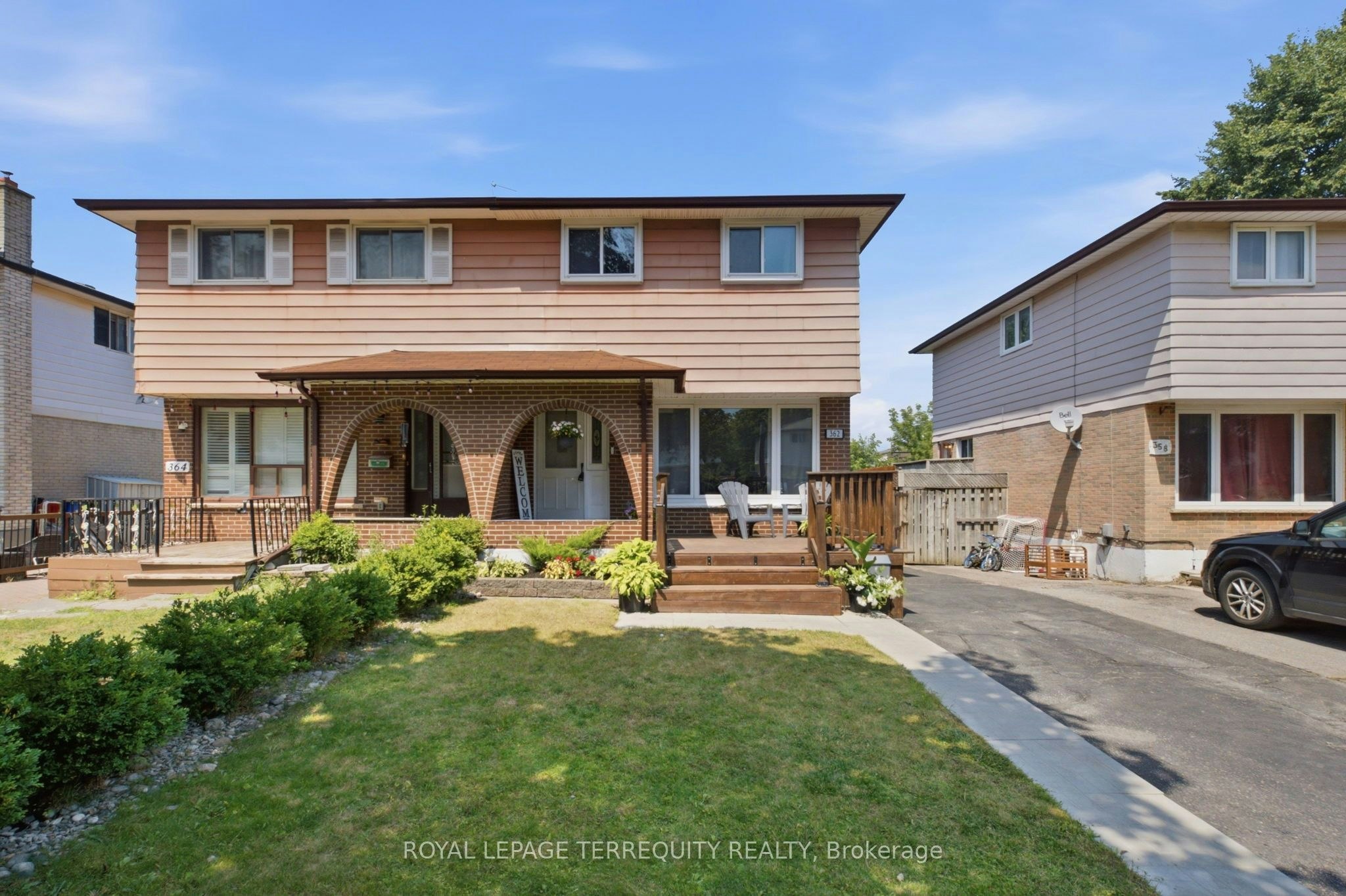 362 Durham Court, Oshawa, ON, L1J 1W9