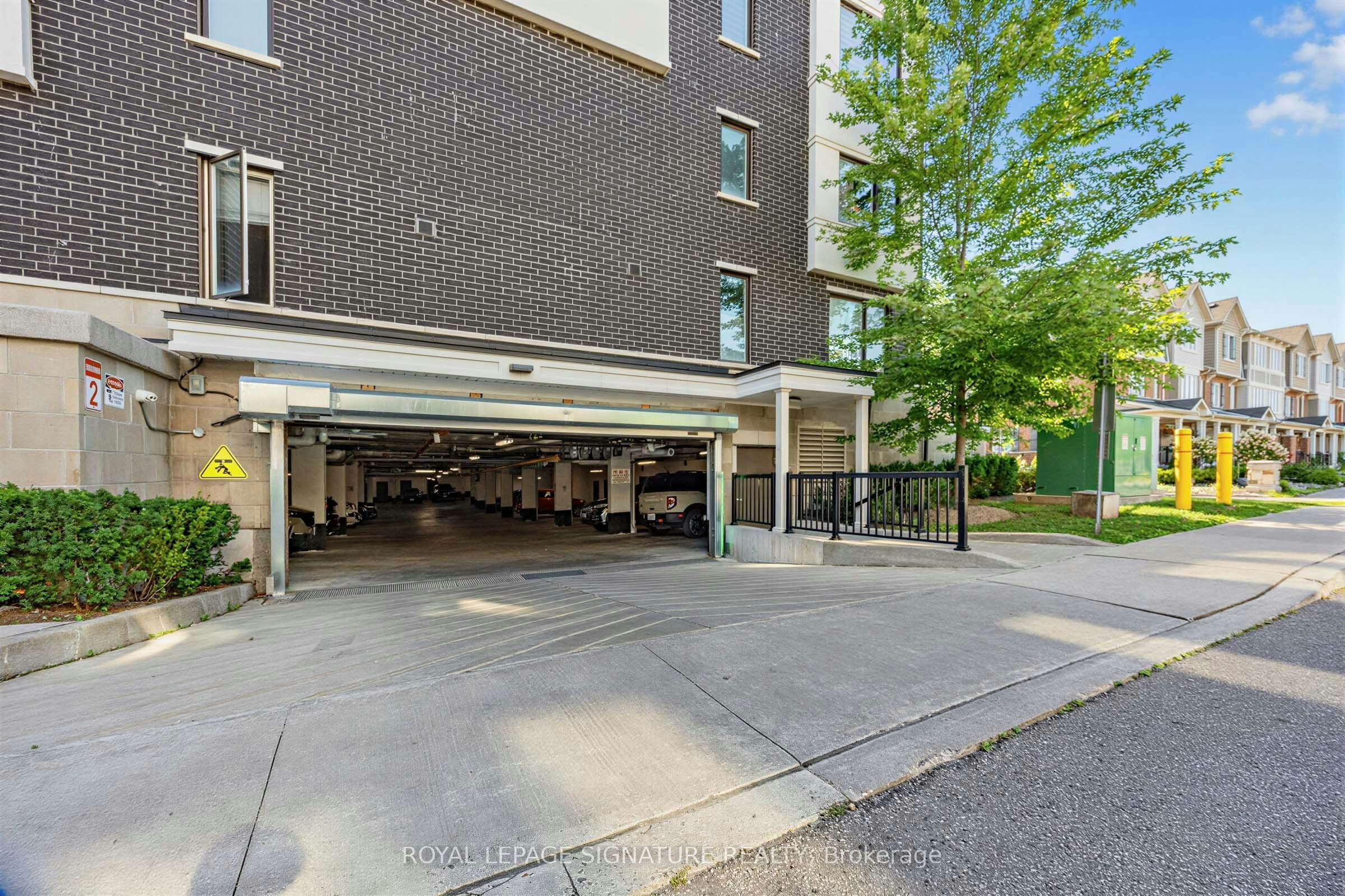 202-1711 Pure Springs Boulevard, Pickering, ON, L1X 0E3 - 31