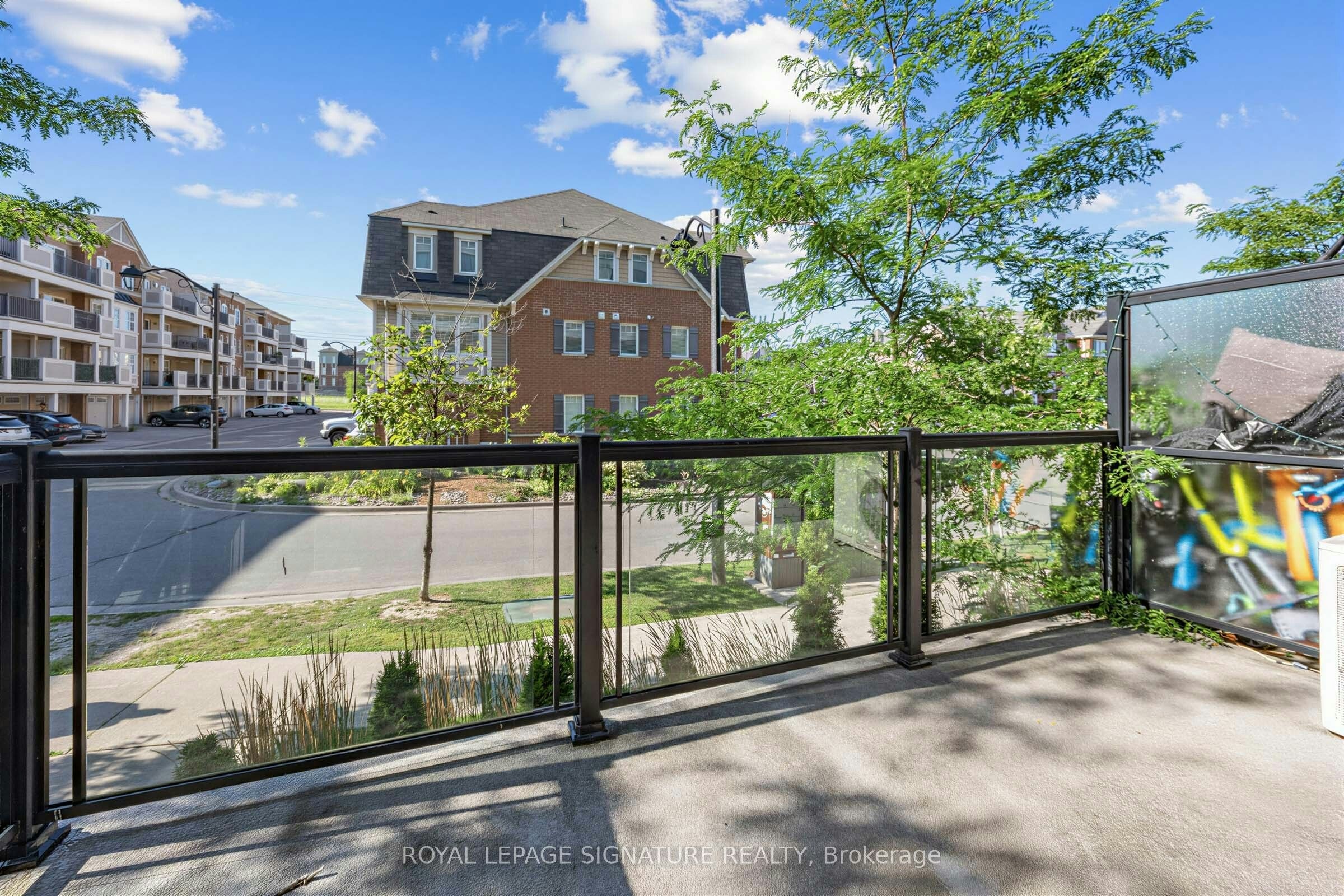 202-1711 Pure Springs Boulevard, Pickering, ON, L1X 0E3 - 26