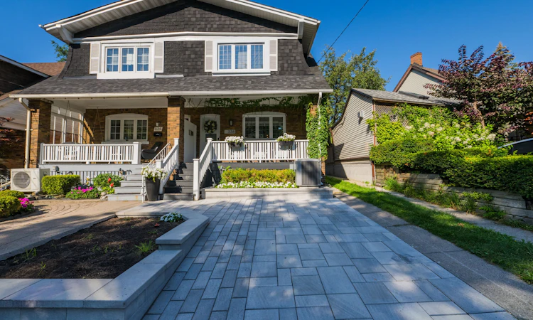 338 Kenilworth Avenue