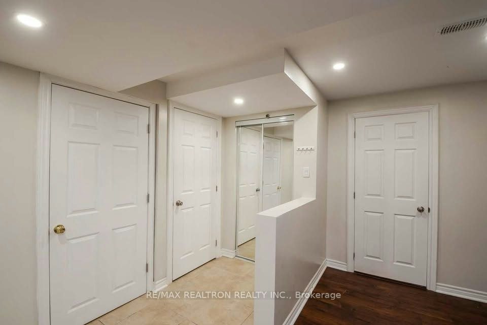 Bsmnt-167 Rivers Edge Place, Whitby, ON, L1R 0G4 - 2
