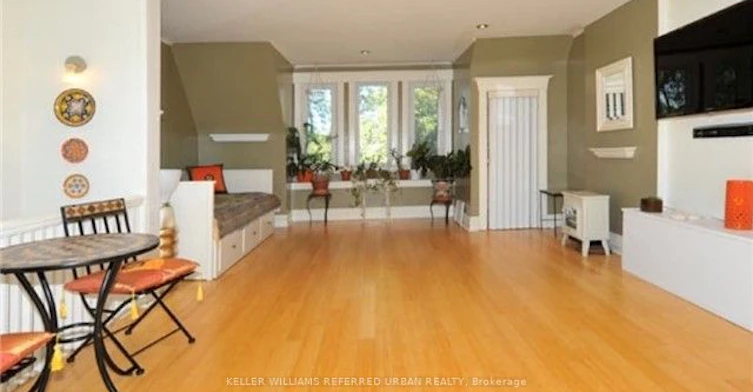 Main-431 Kingston Road, Toronto, ON, M4L 3S9 - 3