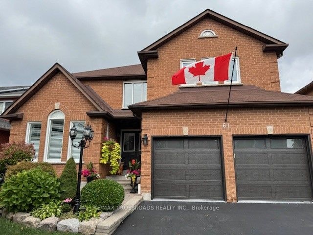 61 Silverbirch Place, Whitby, ON, L1R 1X6