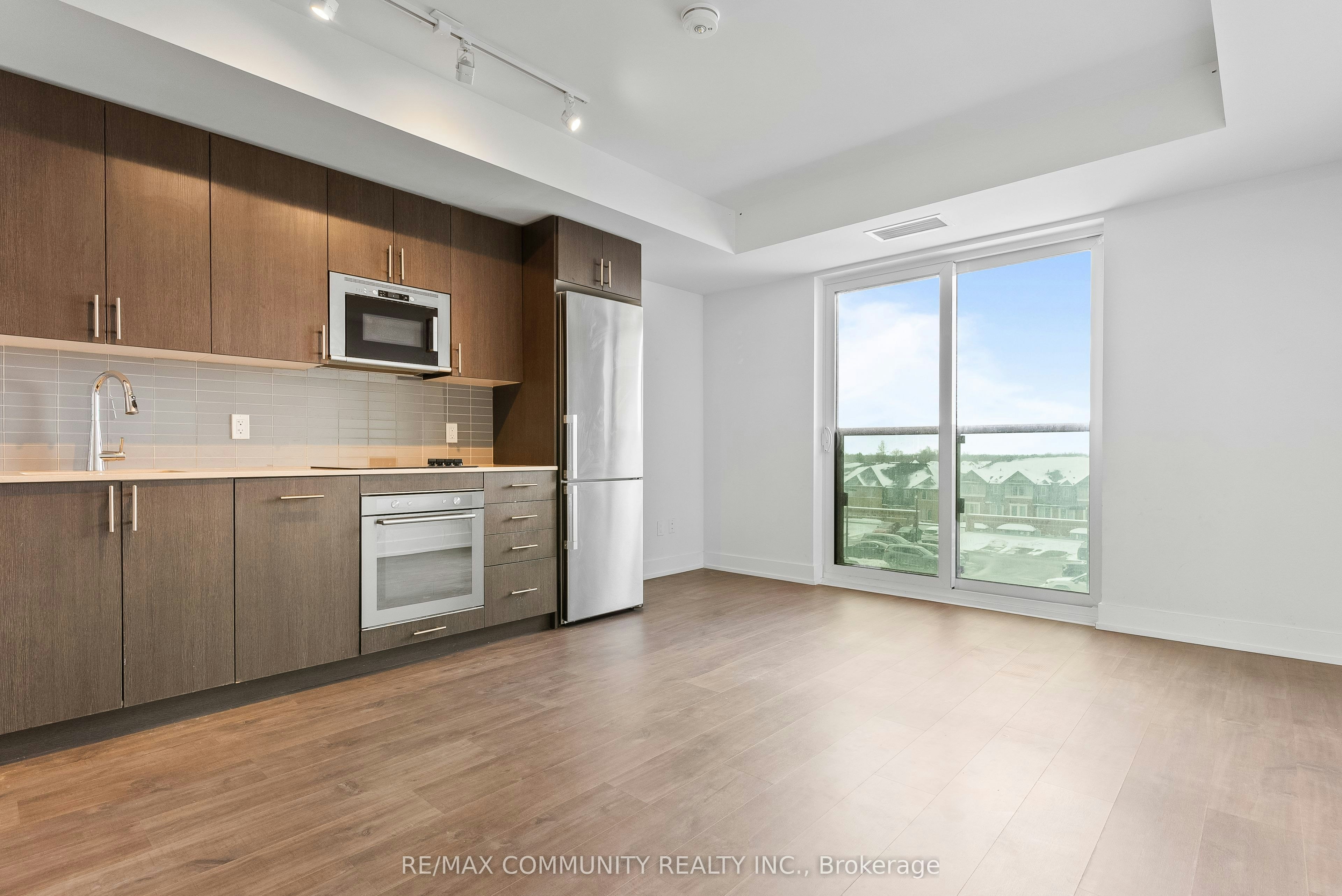 419-2550 Simcoe Street, Oshawa, ON, L1L 0R5 - 7