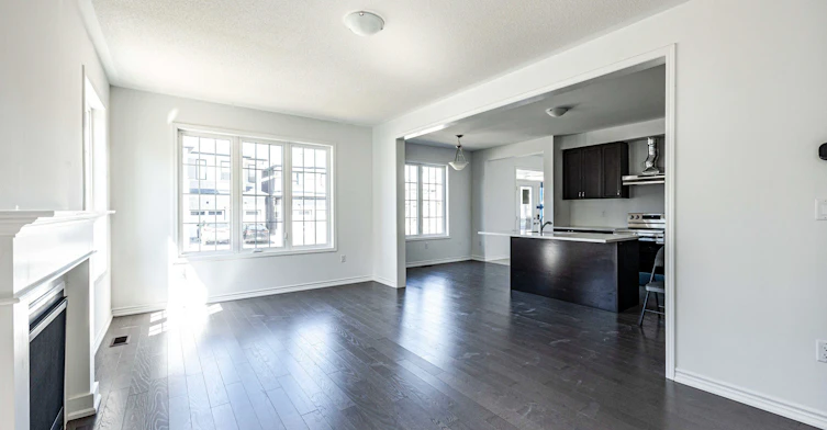 1483 Mockingbird Square, Pickering, ON, L1X 0N8 - 6