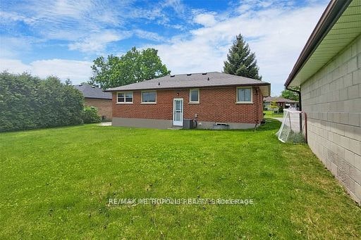 Bsmt-595 Gibbons Street, Oshawa, ON, L1J 4Z7 - 19