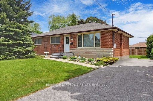 Bsmt-595 Gibbons Street, Oshawa, ON, L1J 4Z7