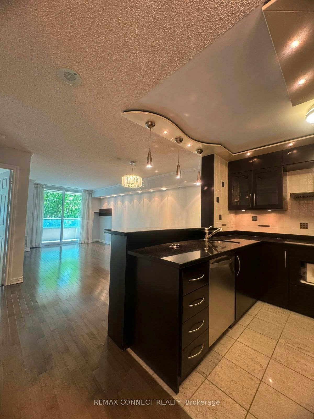 711-61 Town Centre Court, Toronto, ON, M1P 5C5 - 6